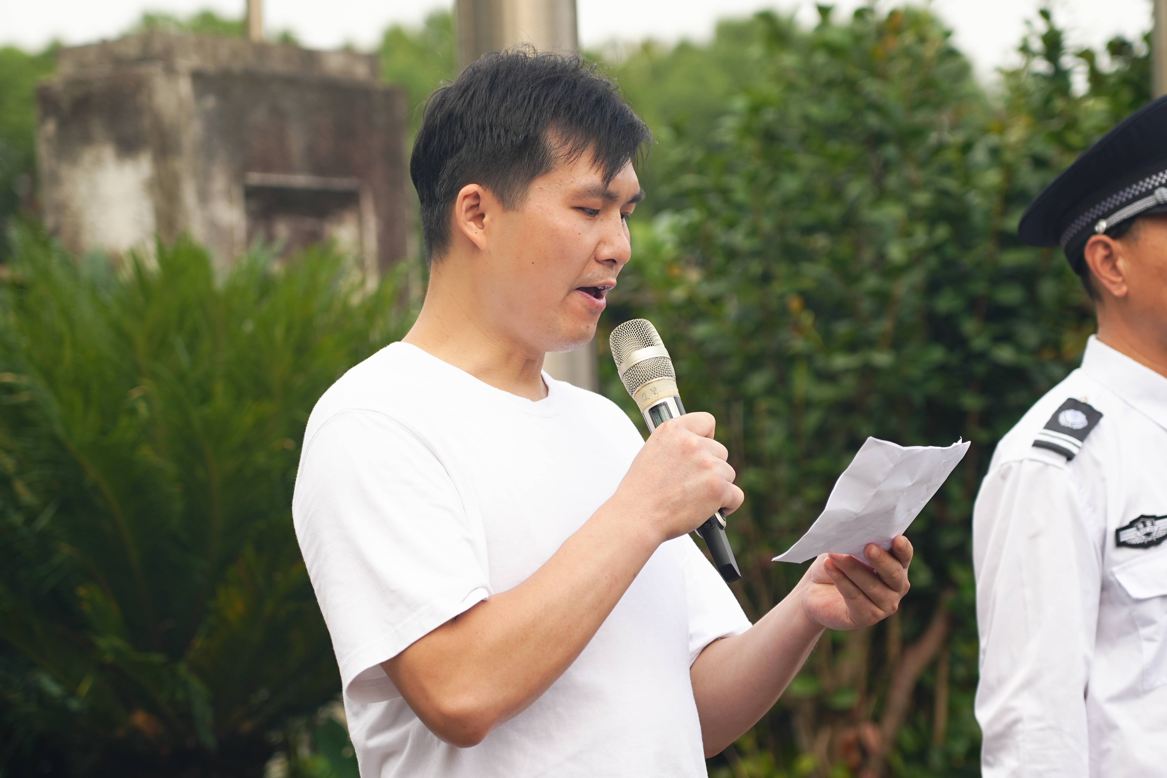 弘揚愛國主義精神，音王慶賀黨的生日