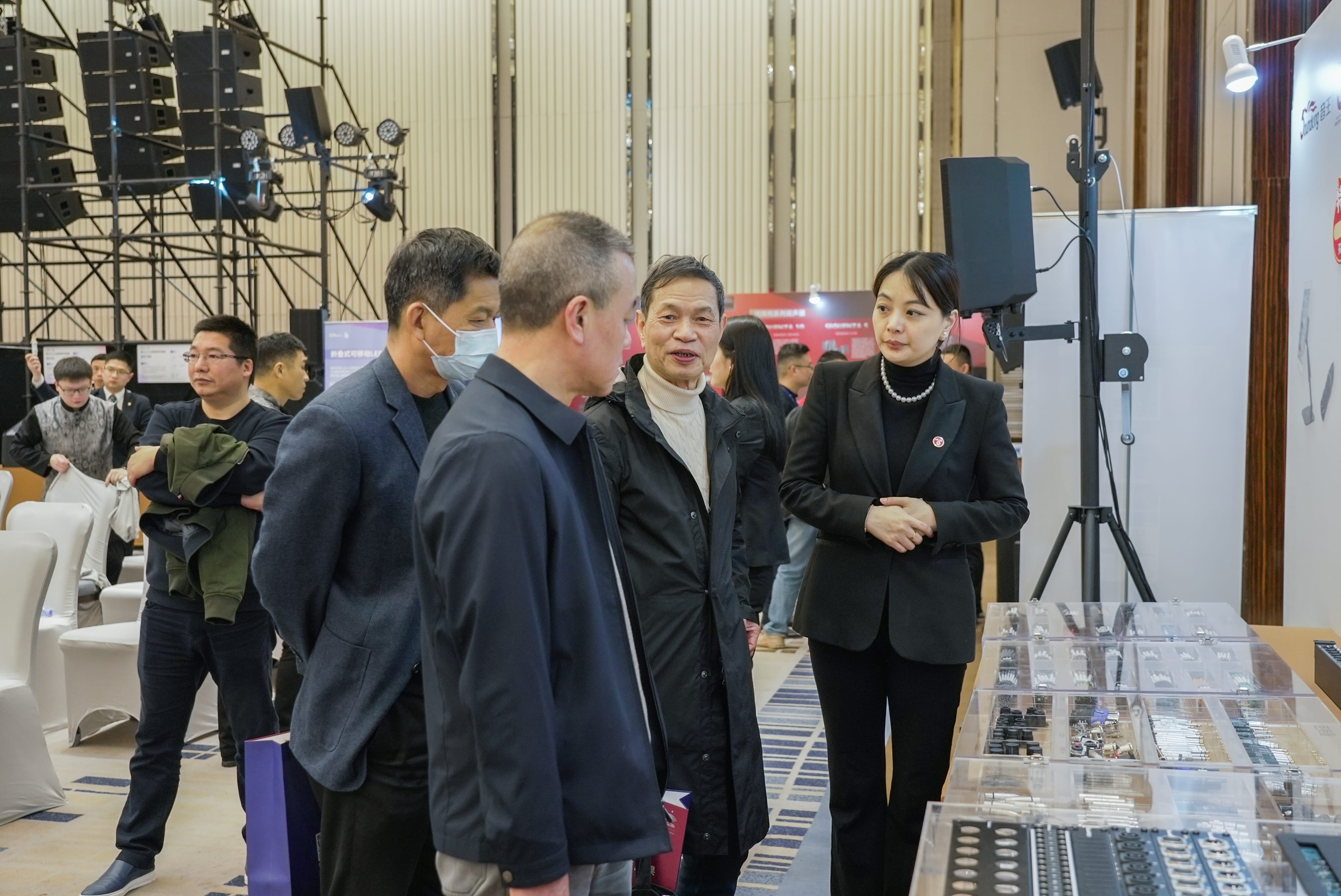 巡展第三站 | 直擊2024音王音視頻科技成果全國(guó)展銷(xiāo)會(huì)(廈門(mén)站)，現(xiàn)場(chǎng)精彩持續(xù)放送