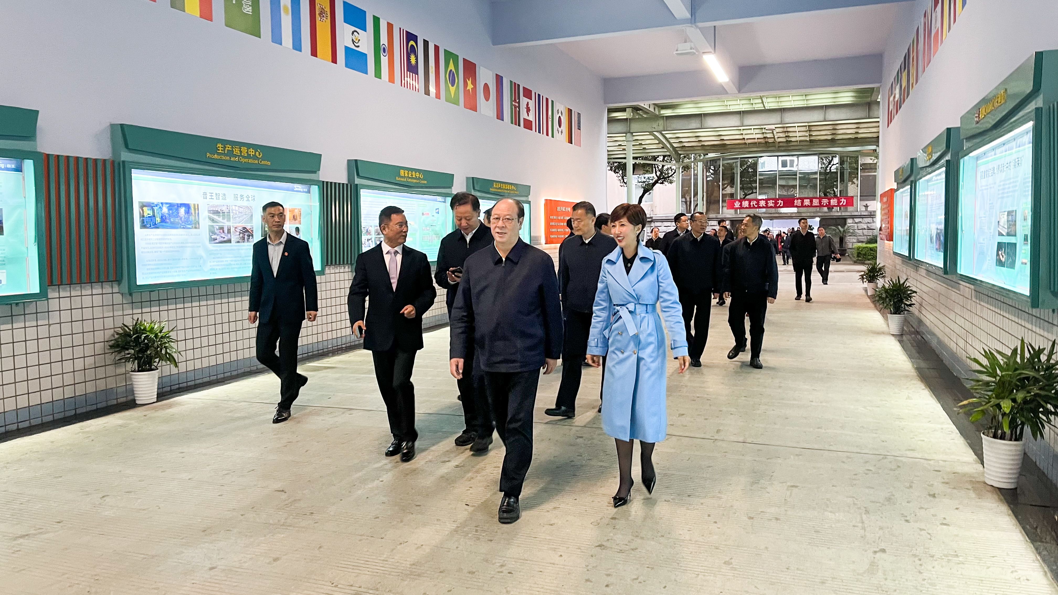熱點新聞 | 寧波、蚌埠兩市黨政領(lǐng)導(dǎo)一行赴音王集團考察調(diào)研