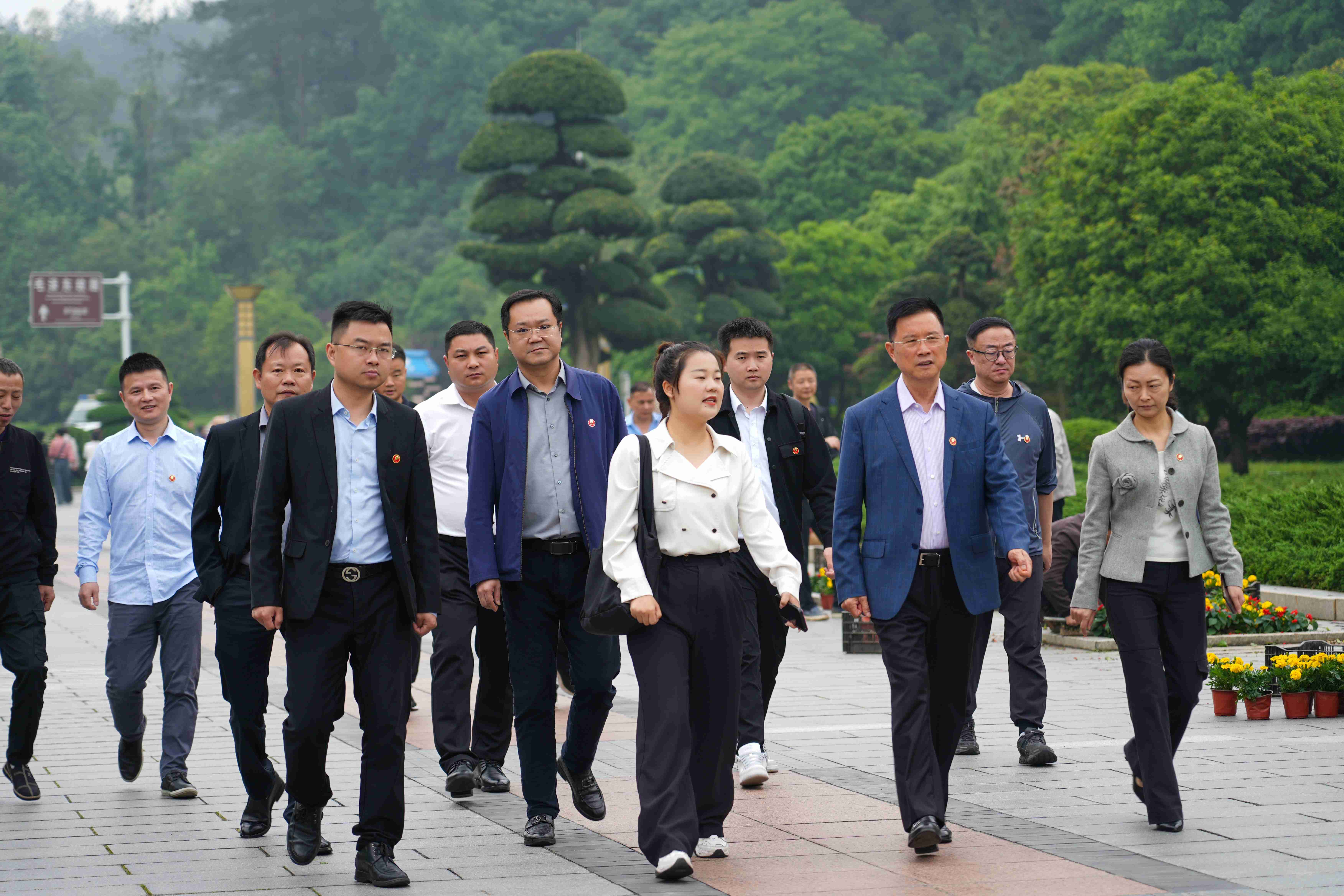 音王集團(tuán)董事長一行重訪毛主席故居 | 貢獻(xiàn)高科技音視頻技術(shù)為韶山教育事業(yè)信息化發(fā)展助力！