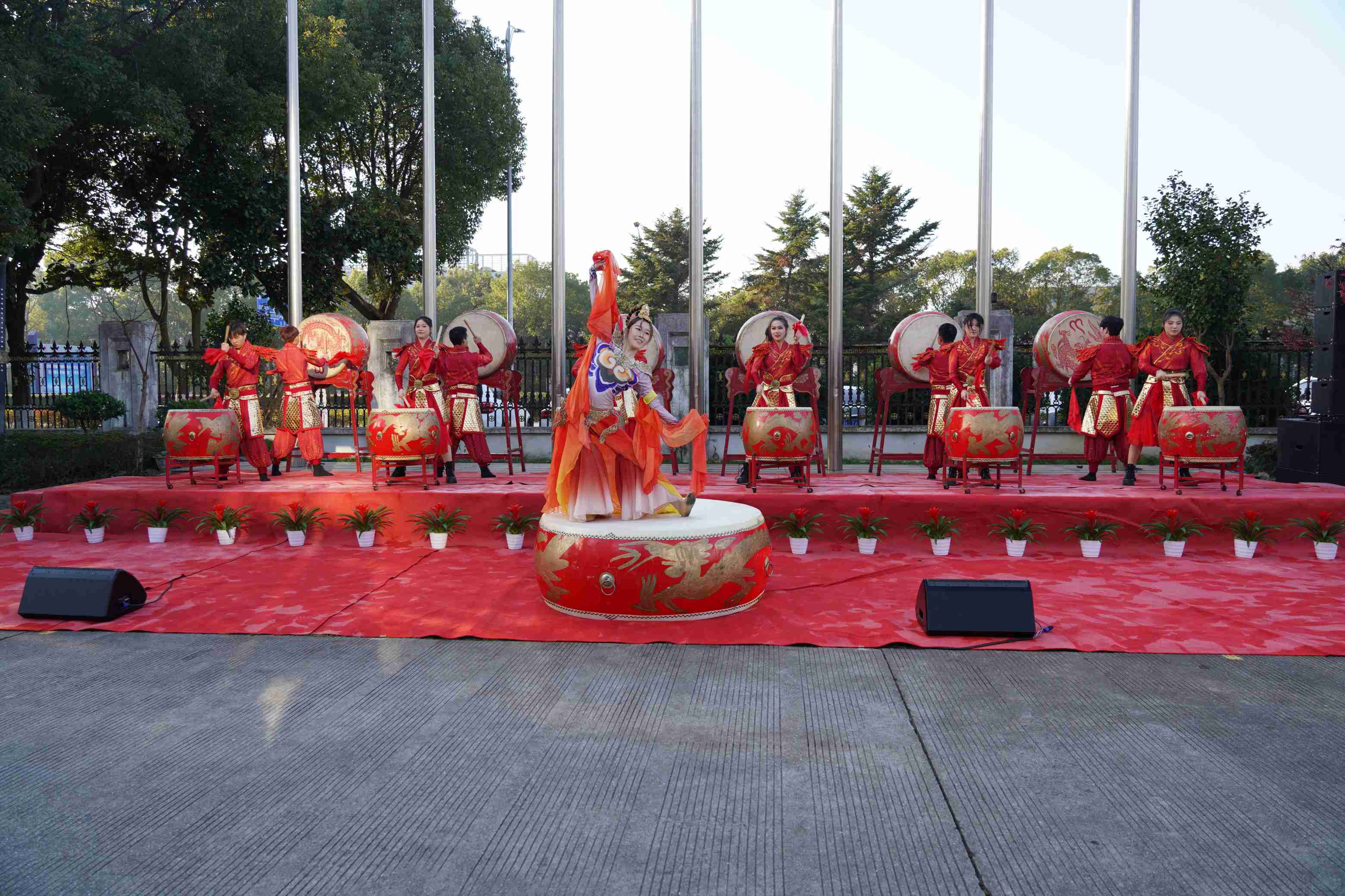 慶元旦 迎新年 | 奏響愛國強(qiáng)音，開啟2025新紀(jì)元